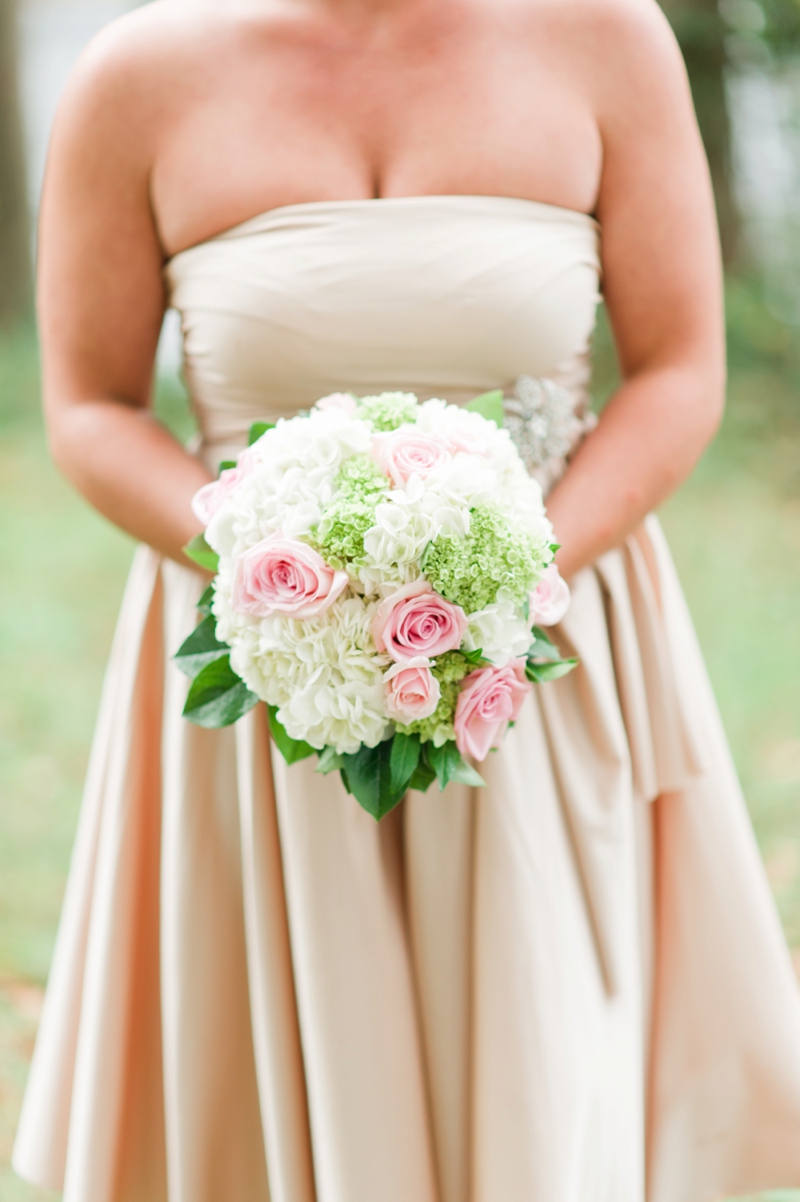 Elegant North Carolina Pink and Gold Wedding via TheELD.com