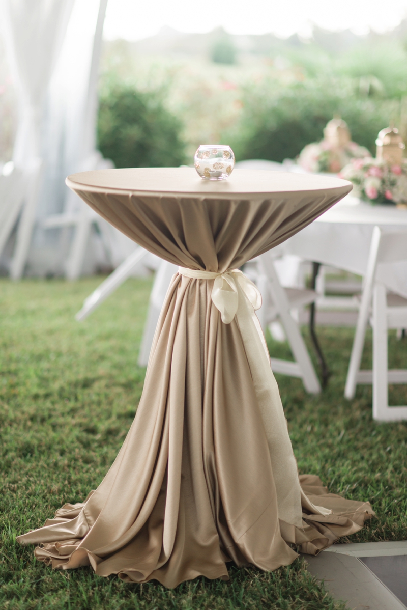 Elegant North Carolina Pink and Gold Wedding via TheELD.com