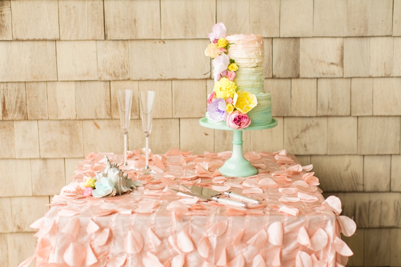 Cheerful Pink and Aqua Wedding Ideas via TheELD.com