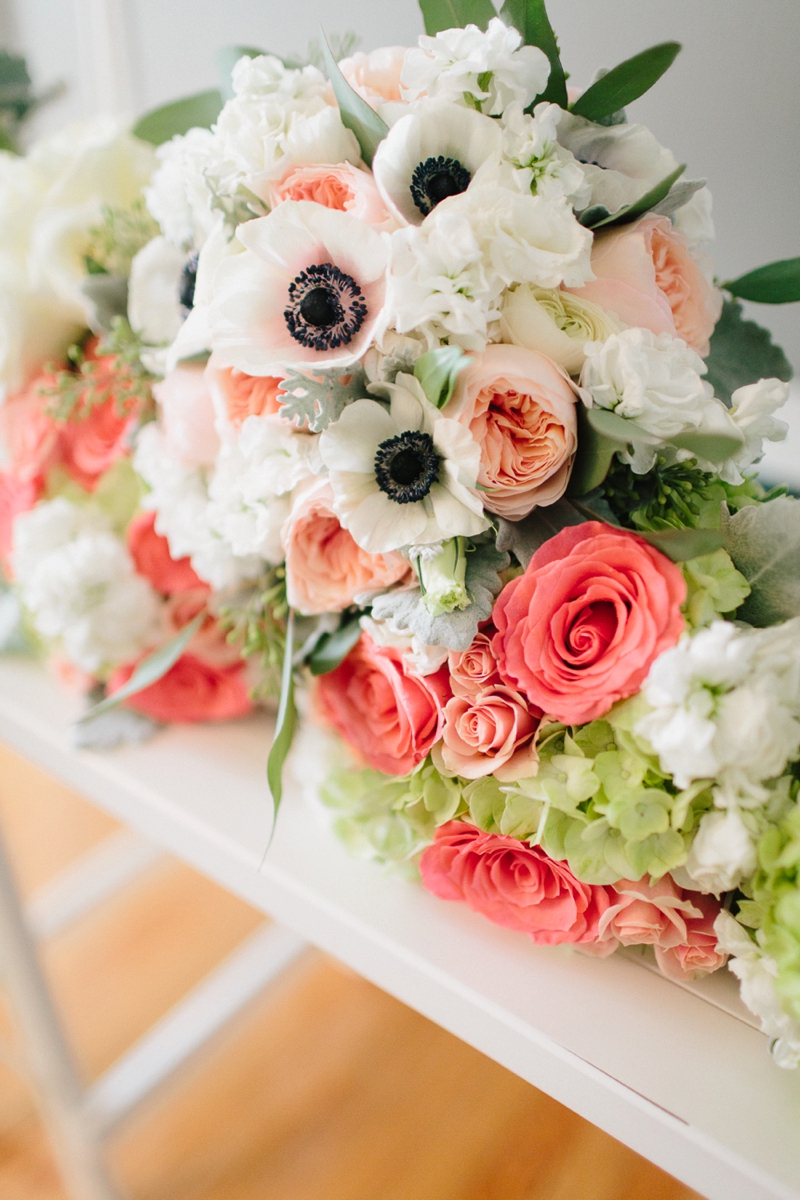 Classic Peach and Navy Chicago Wedding via TheELD.com