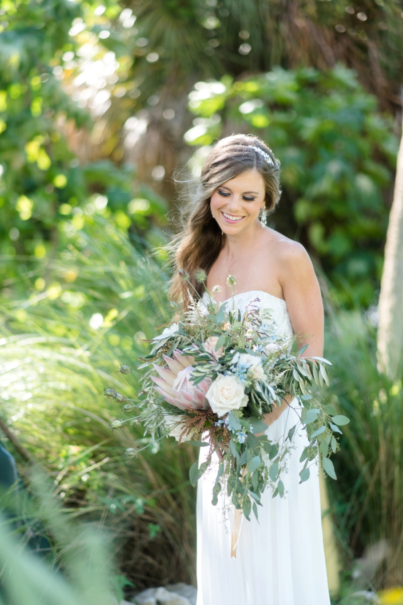 Ocean Inspired Wedding Ideas via TheELD.com