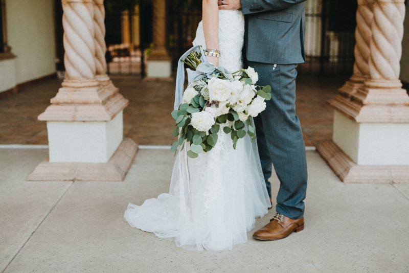 Garden Inspired Pink and Navy Arizona Wedding via TheELD.com