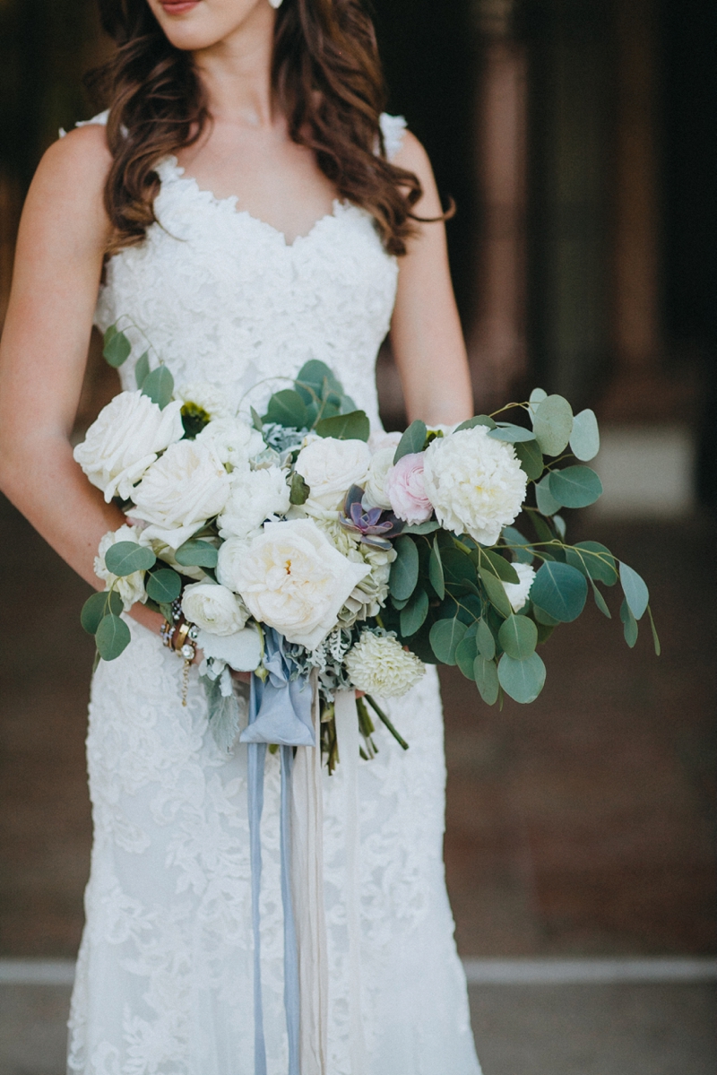 Garden Inspired Pink and Navy Arizona Wedding via TheELD.com