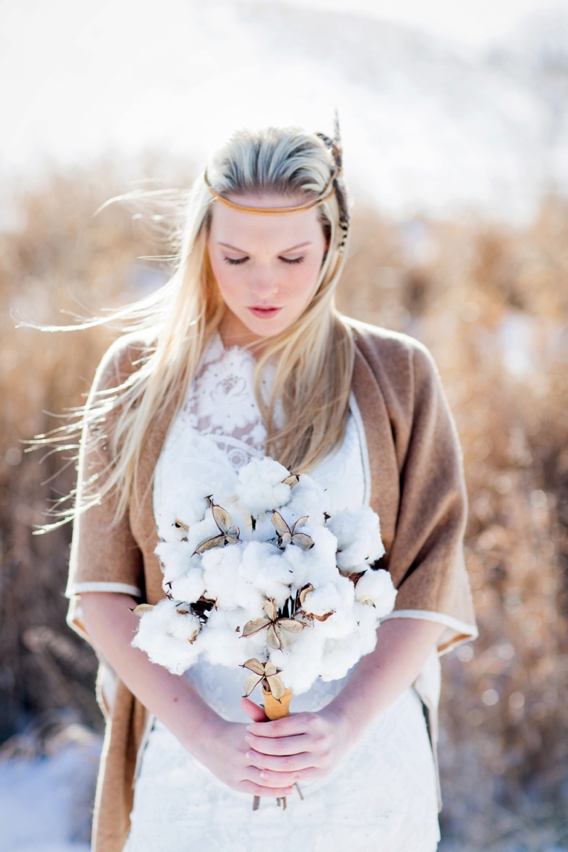 Rustic Elegant Winter Wedding Ideas via TheELD.com