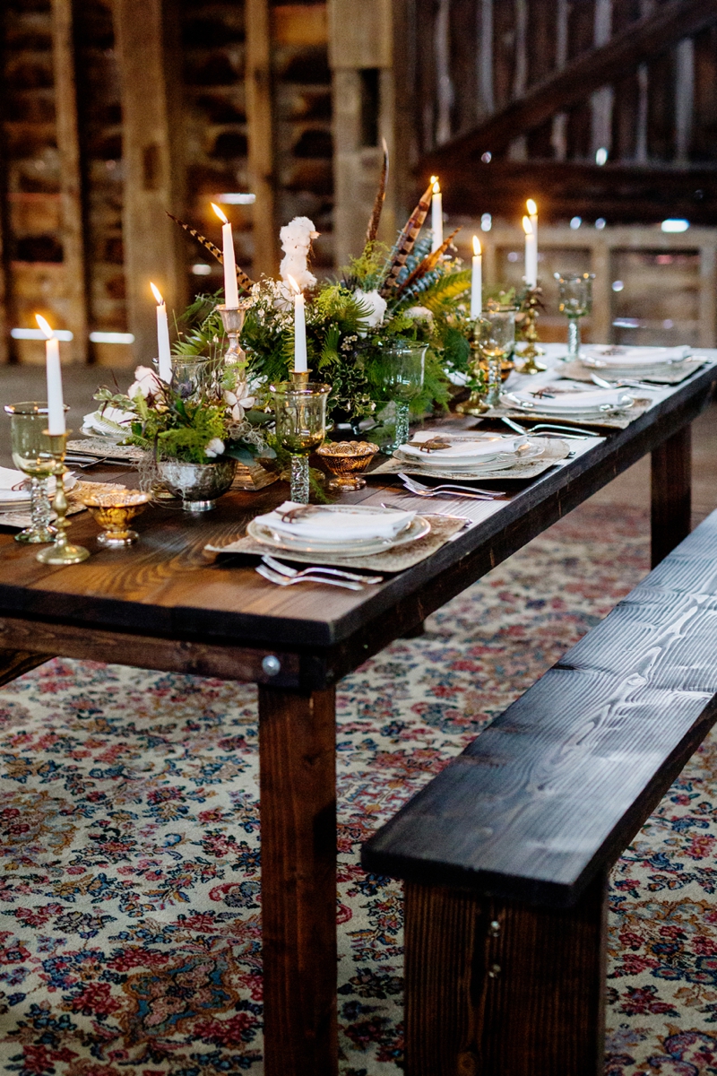 Rustic Elegant Winter Wedding Ideas via TheELD.com