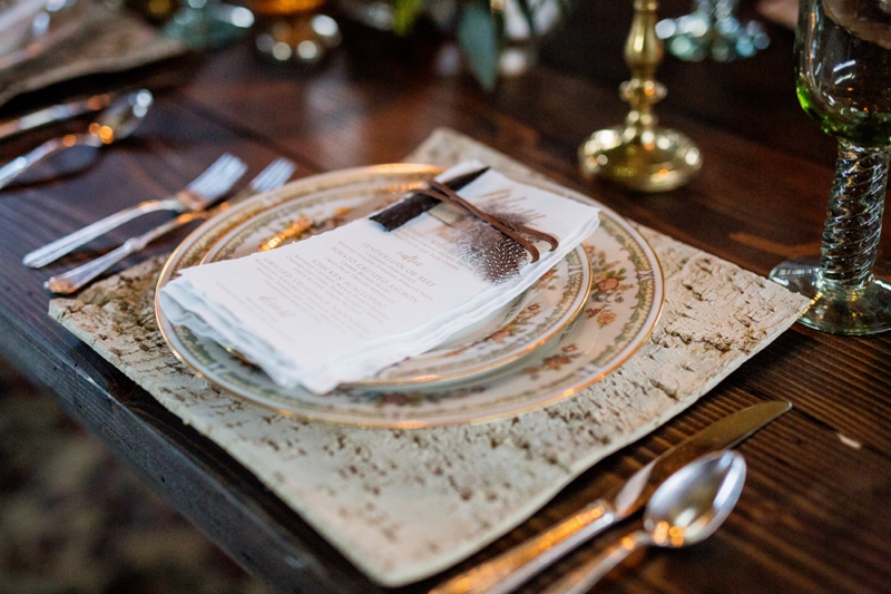 Rustic Elegant Winter Wedding Ideas via TheELD.com