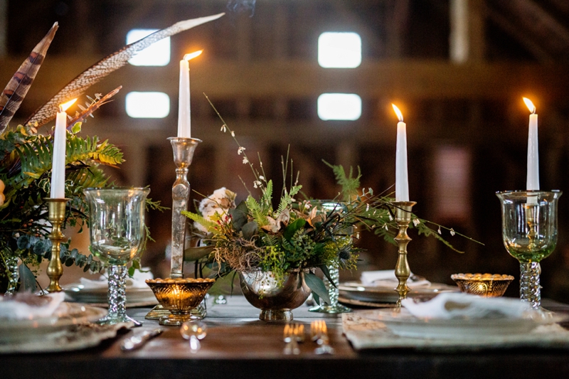 Rustic Elegant Winter Wedding Ideas via TheELD.com