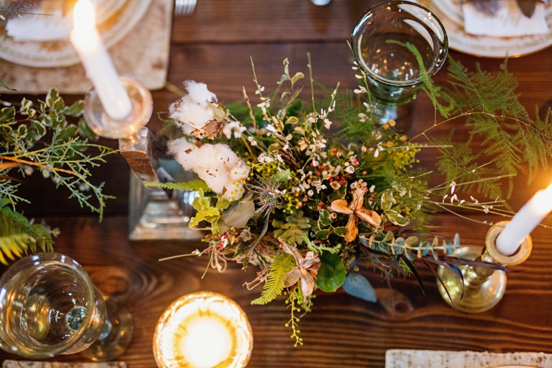 Rustic Elegant Winter Wedding Ideas via TheELD.com