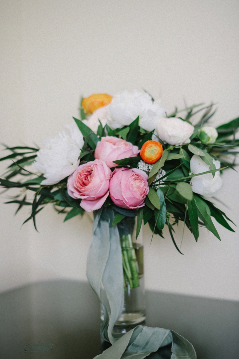 A Romantic Blush and Mint Wedding via TheELD.com