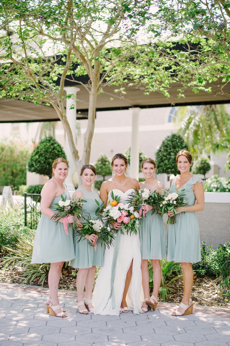 A Romantic Blush and Mint Wedding via TheELD.com