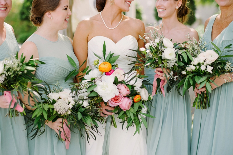 A Romantic Blush and Mint Wedding via TheELD.com