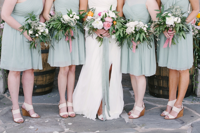 A Romantic Blush and Mint Wedding via TheELD.com