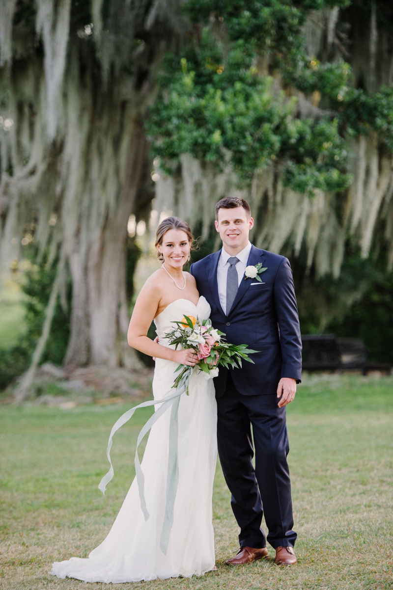 A Romantic Blush and Mint Wedding via TheELD.com