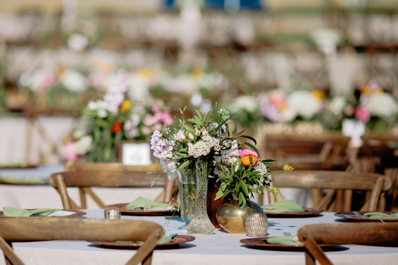 A Romantic Blush and Mint Wedding via TheELD.com