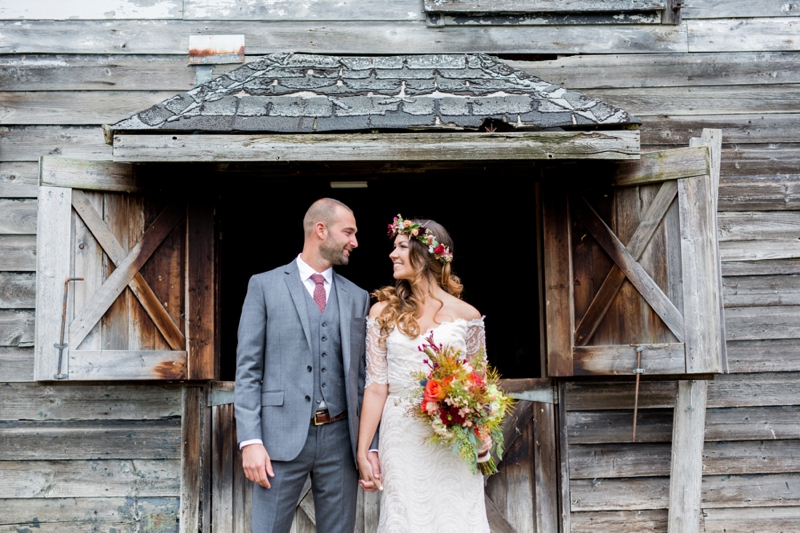 A Rustic Boho Wedding in New York via TheELD.com