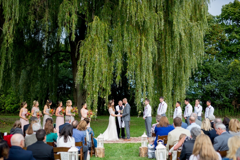 A Rustic Boho Wedding in New York via TheELD.com