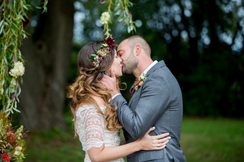 A Rustic Boho Wedding in New York via TheELD.com