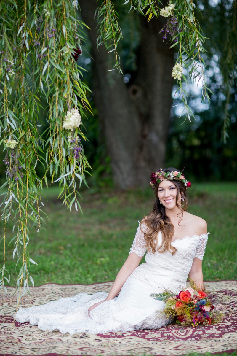 A Rustic Boho Wedding in New York via TheELD.com