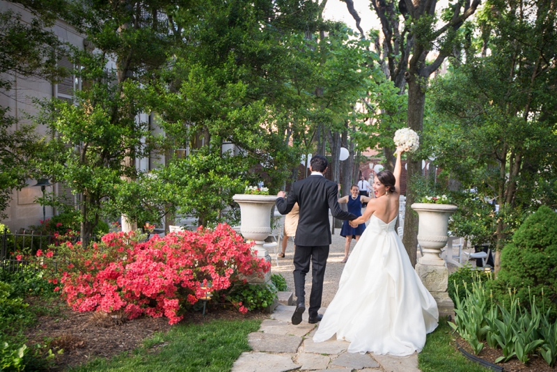 Classic & Elegant Blush DC Wedding via TheELD.com