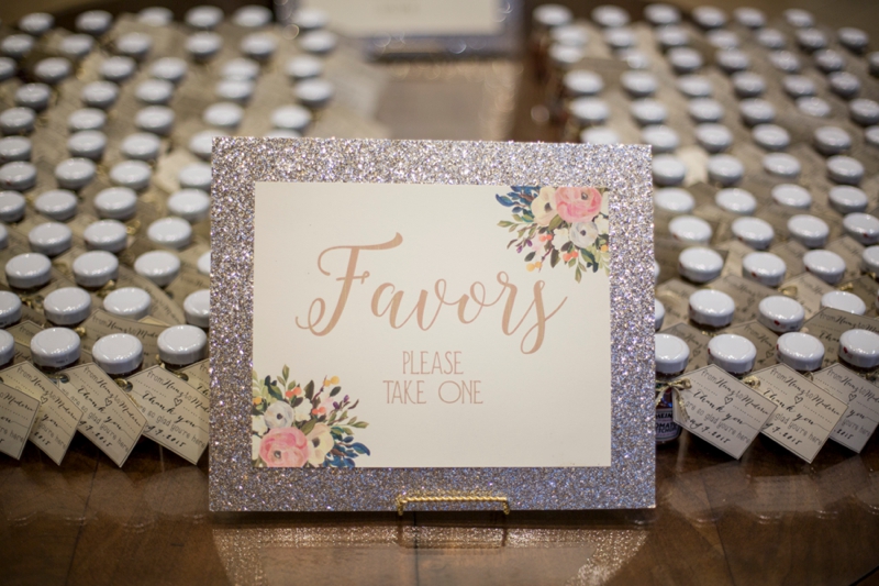 A Blush and Gold Lake Mary Wedding via TheELD.com