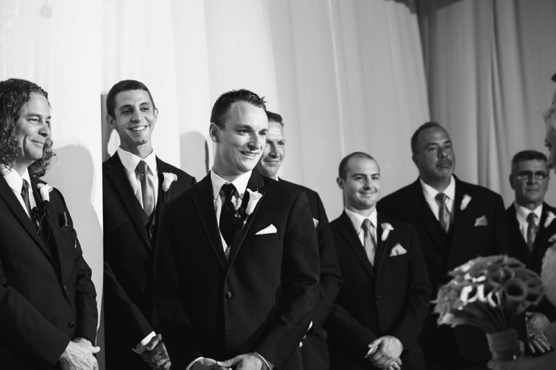 Modern & Glamorous Purple Wedding via TheELD.com