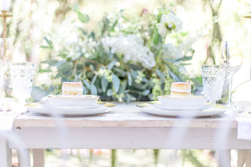 Green & White Organic Wedding Ideas via TheELD.com