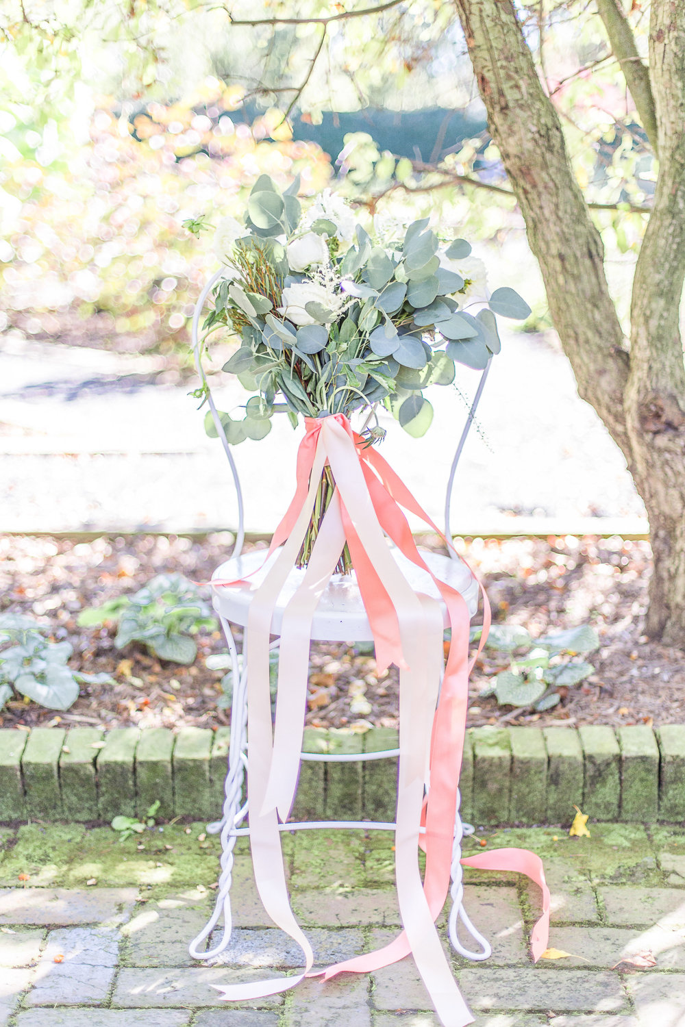 Green & White Organic Wedding Ideas via TheELD.com