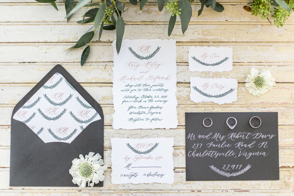 Green & White Organic Wedding Ideas via TheELD.com