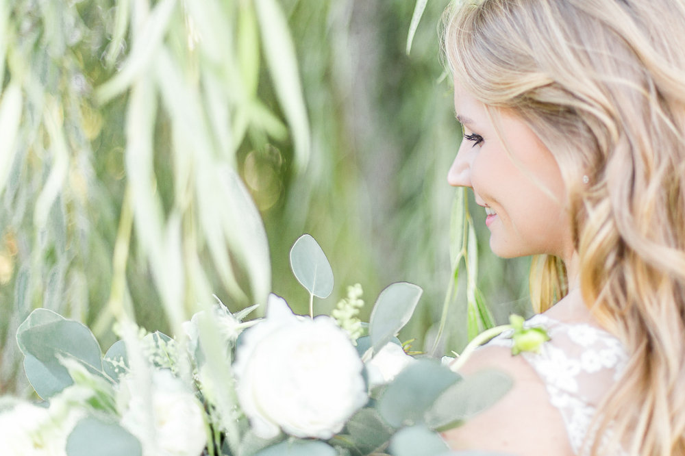 Green & White Organic Wedding Ideas via TheELD.com