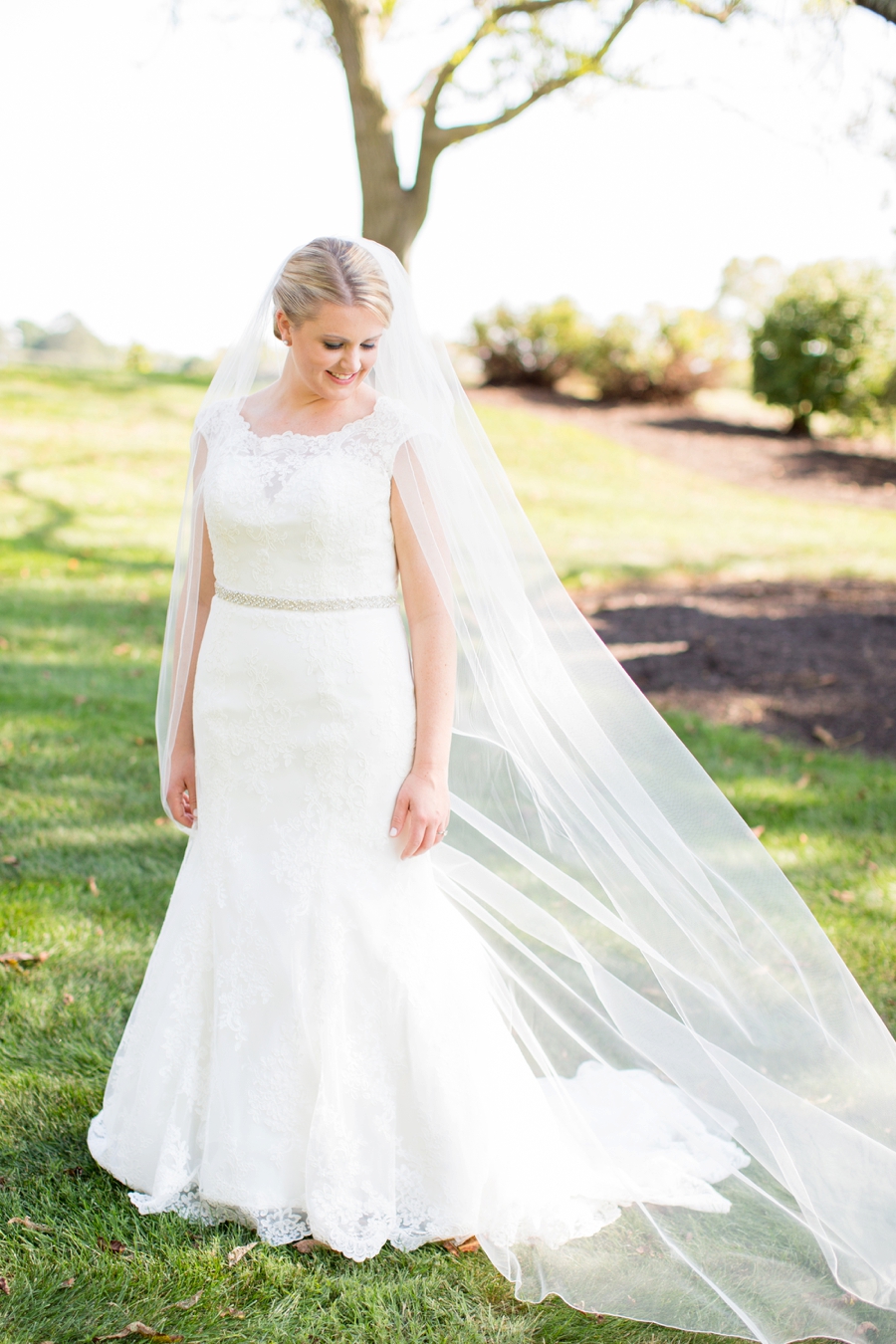 A Classic Navy and Yellow Maryland Wedding via TheELD.com