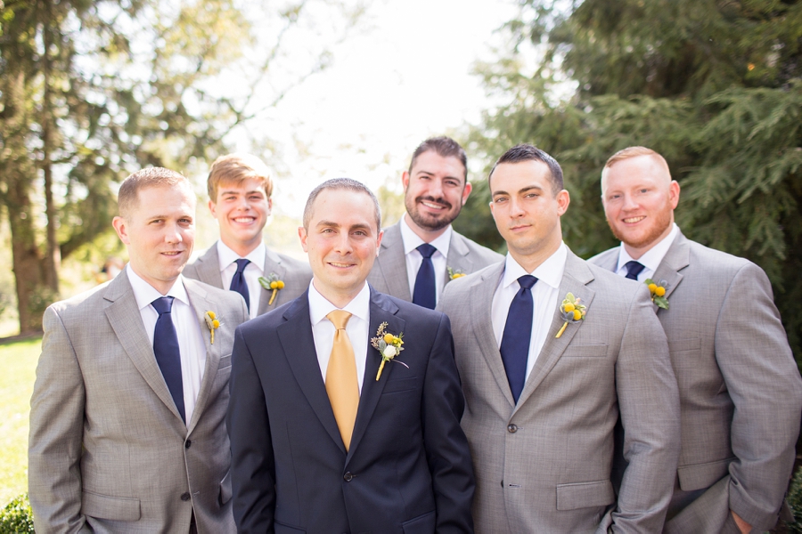 A Classic Navy and Yellow Maryland Wedding via TheELD.com