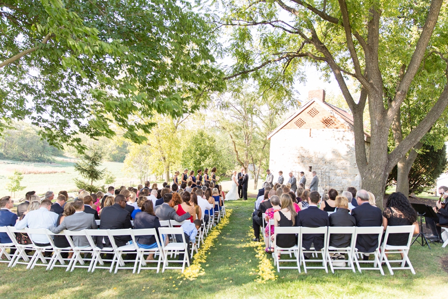 A Classic Navy and Yellow Maryland Wedding via TheELD.com