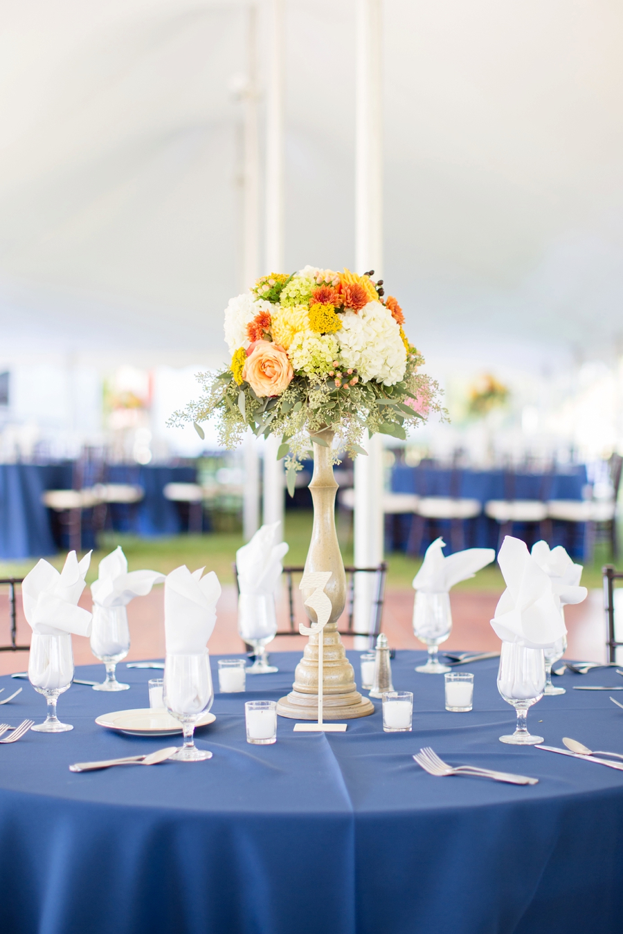 A Classic Navy and Yellow Maryland Wedding via TheELD.com