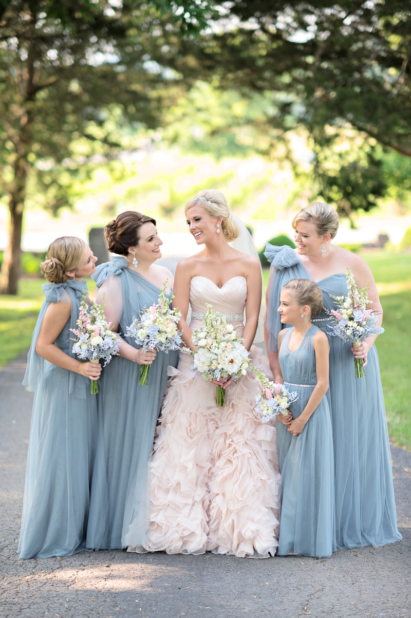 Romantic Blush and Blue Nashville Wedding via TheELD.com