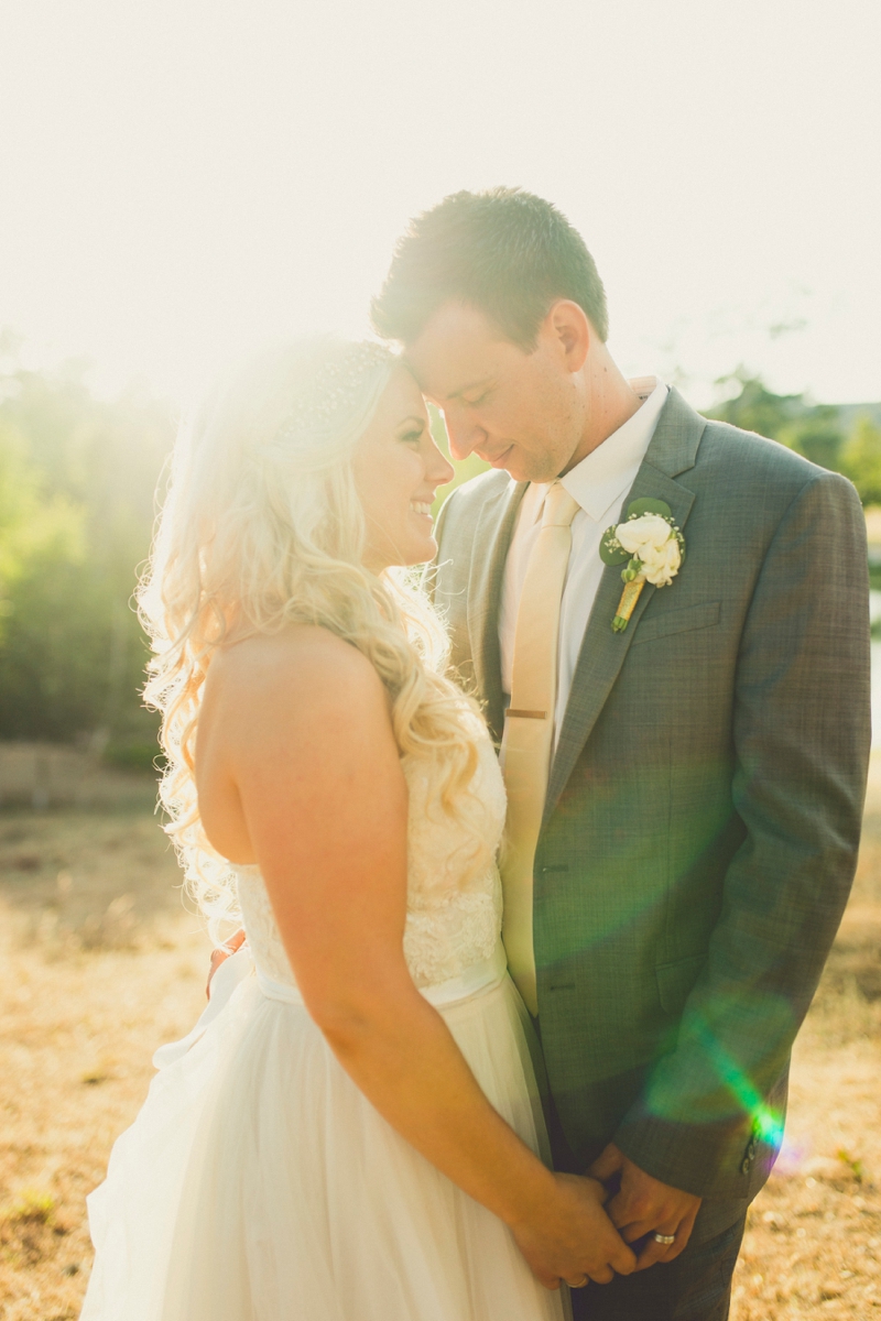 Eclectic Blush & Mint California Wedding via TheELD.com