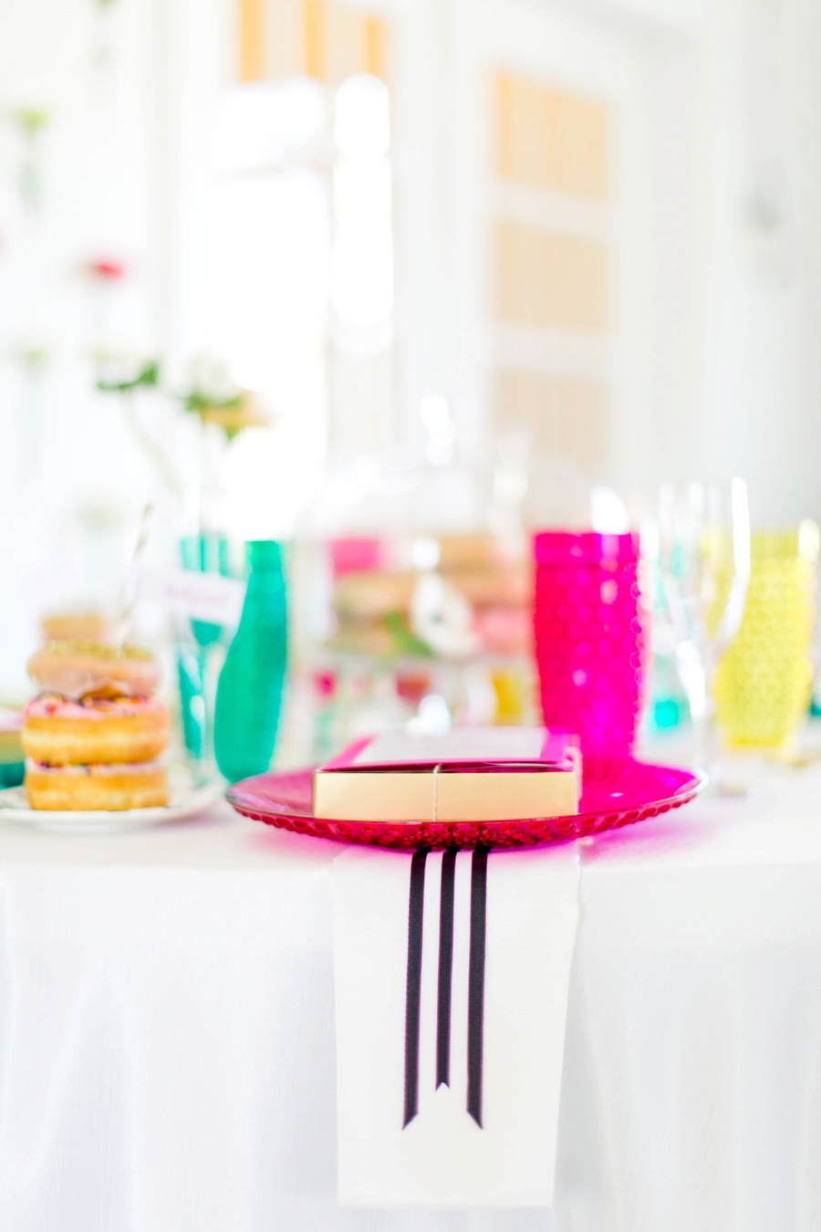 A Kate Spade Inspired Donut Bridesmaid Brunch via TheELD.com