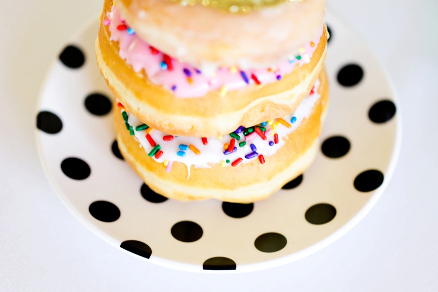 A Kate Spade Inspired Donut Bridesmaid Brunch via TheELD.com