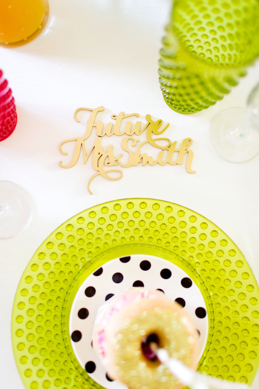 A Kate Spade Inspired Donut Bridesmaid Brunch via TheELD.com