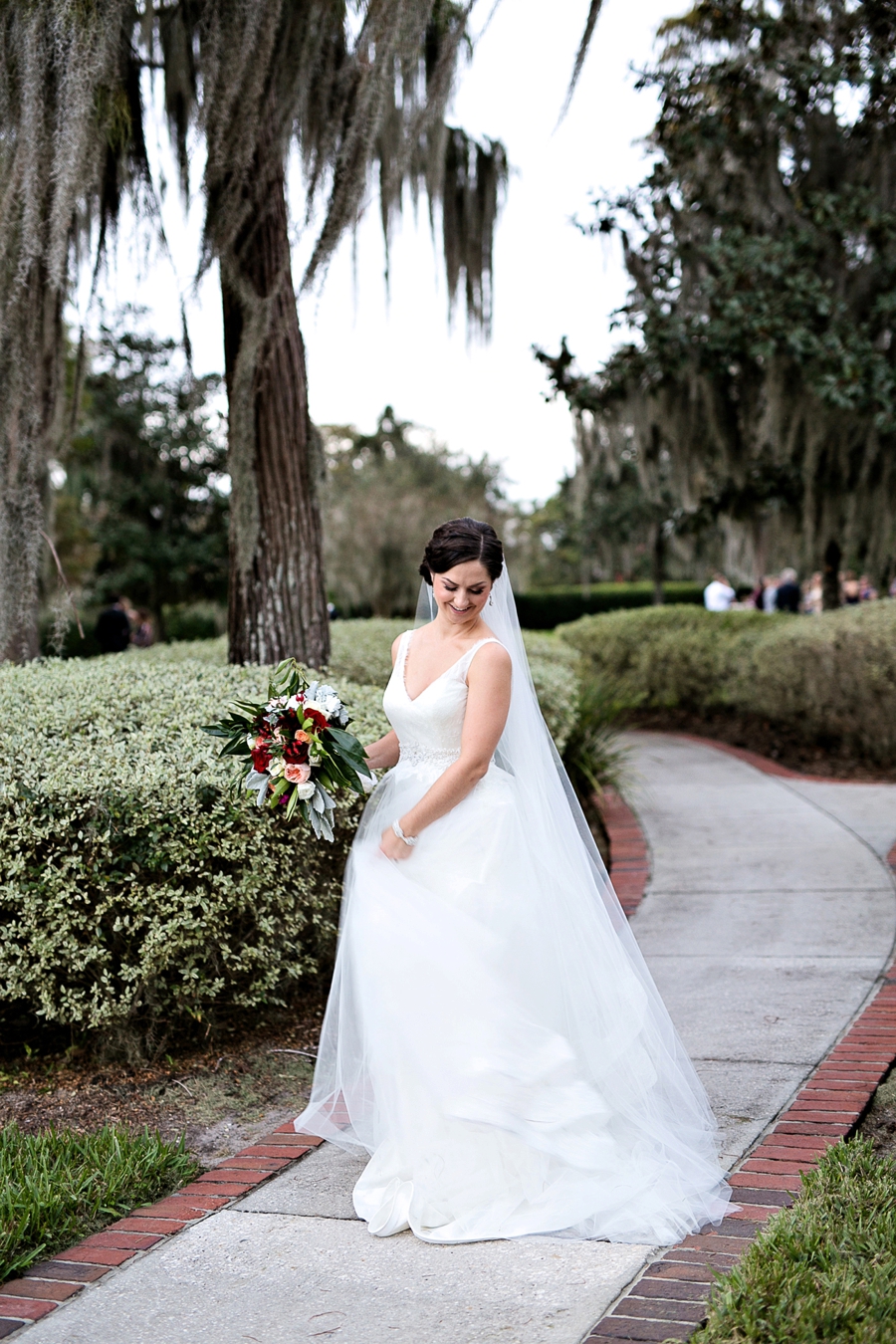 A Rustic & Romantic Red Wedding via TheELD.com