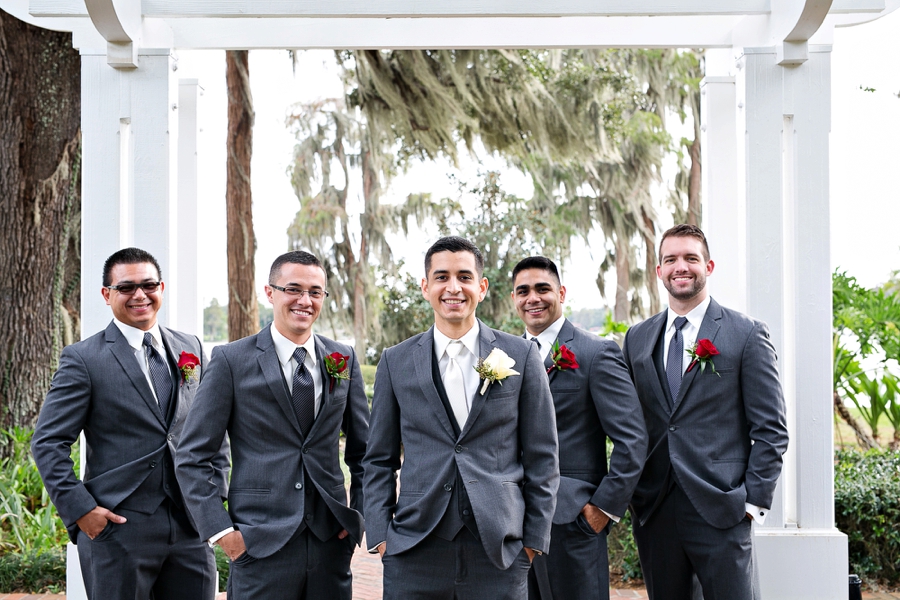 A Rustic & Romantic Red Wedding via TheELD.com