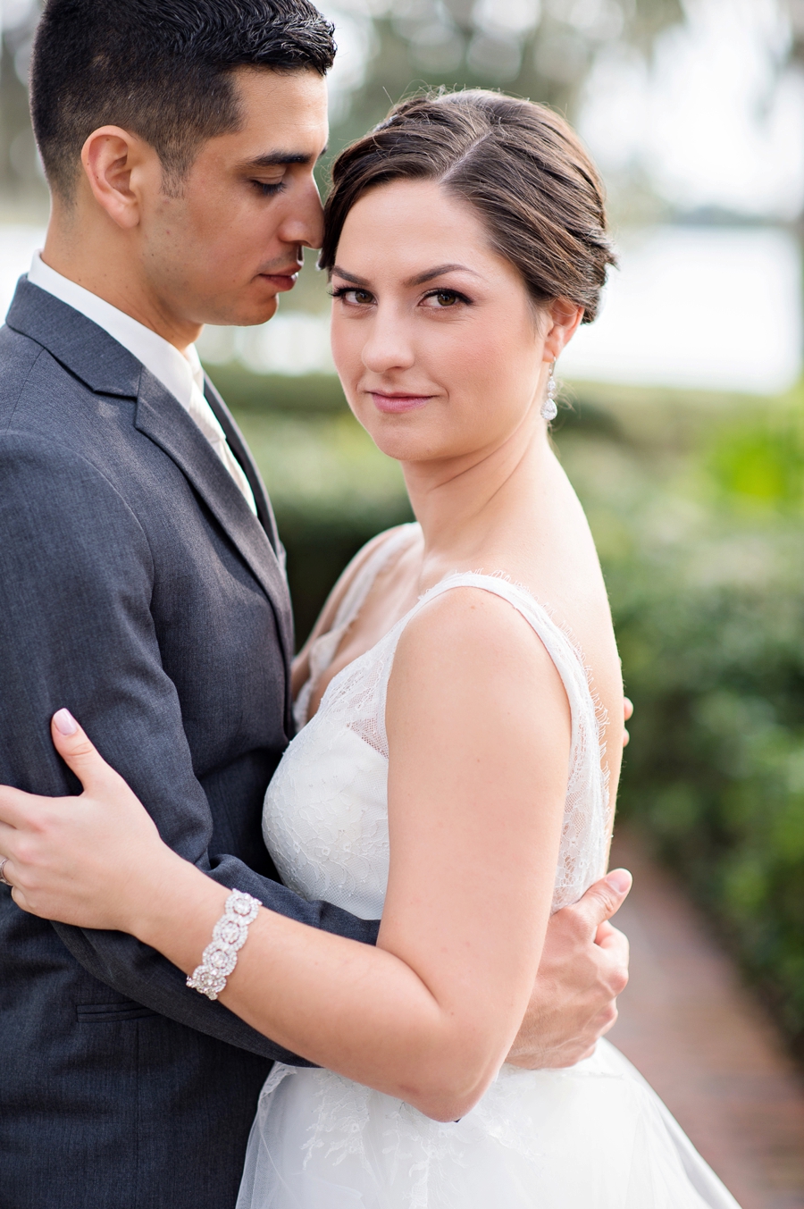 A Rustic & Romantic Red Wedding via TheELD.com