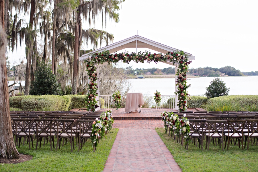 A Rustic & Romantic Red Wedding via TheELD.com