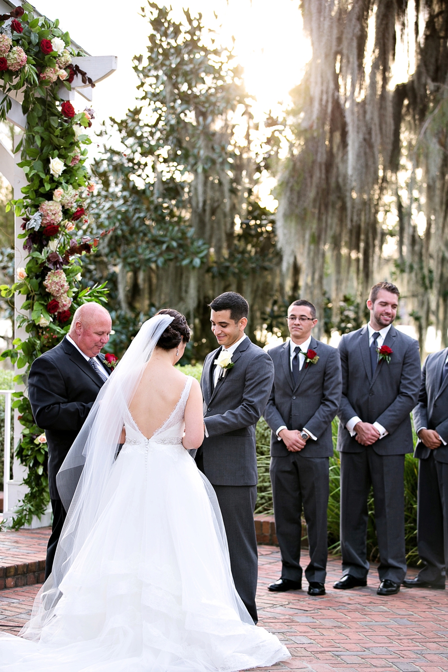 A Rustic & Romantic Red Wedding via TheELD.com