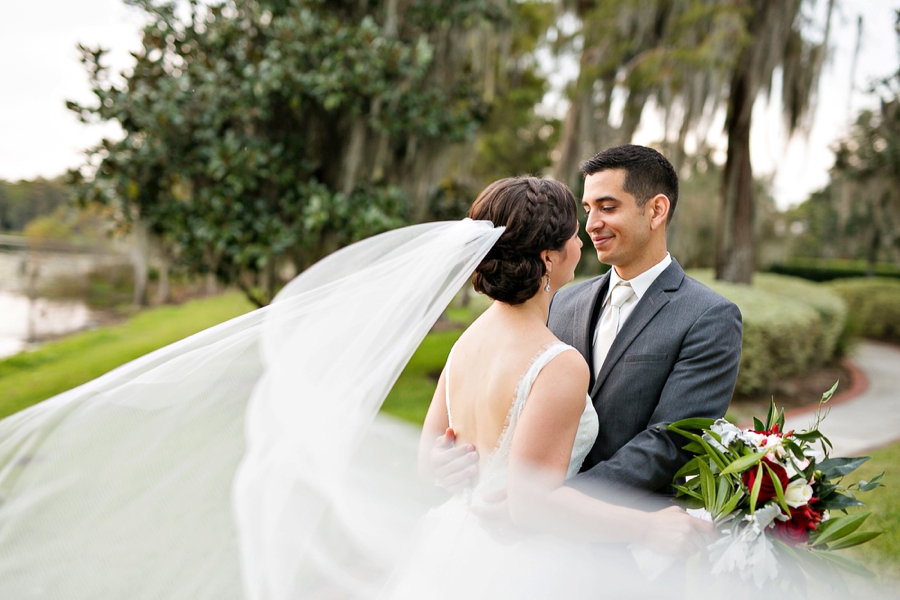 A Rustic & Romantic Red Wedding via TheELD.com