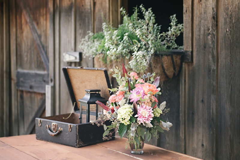 Vintage Rustic Michigan Wedding at Snow Moon Ranch via TheELD.com