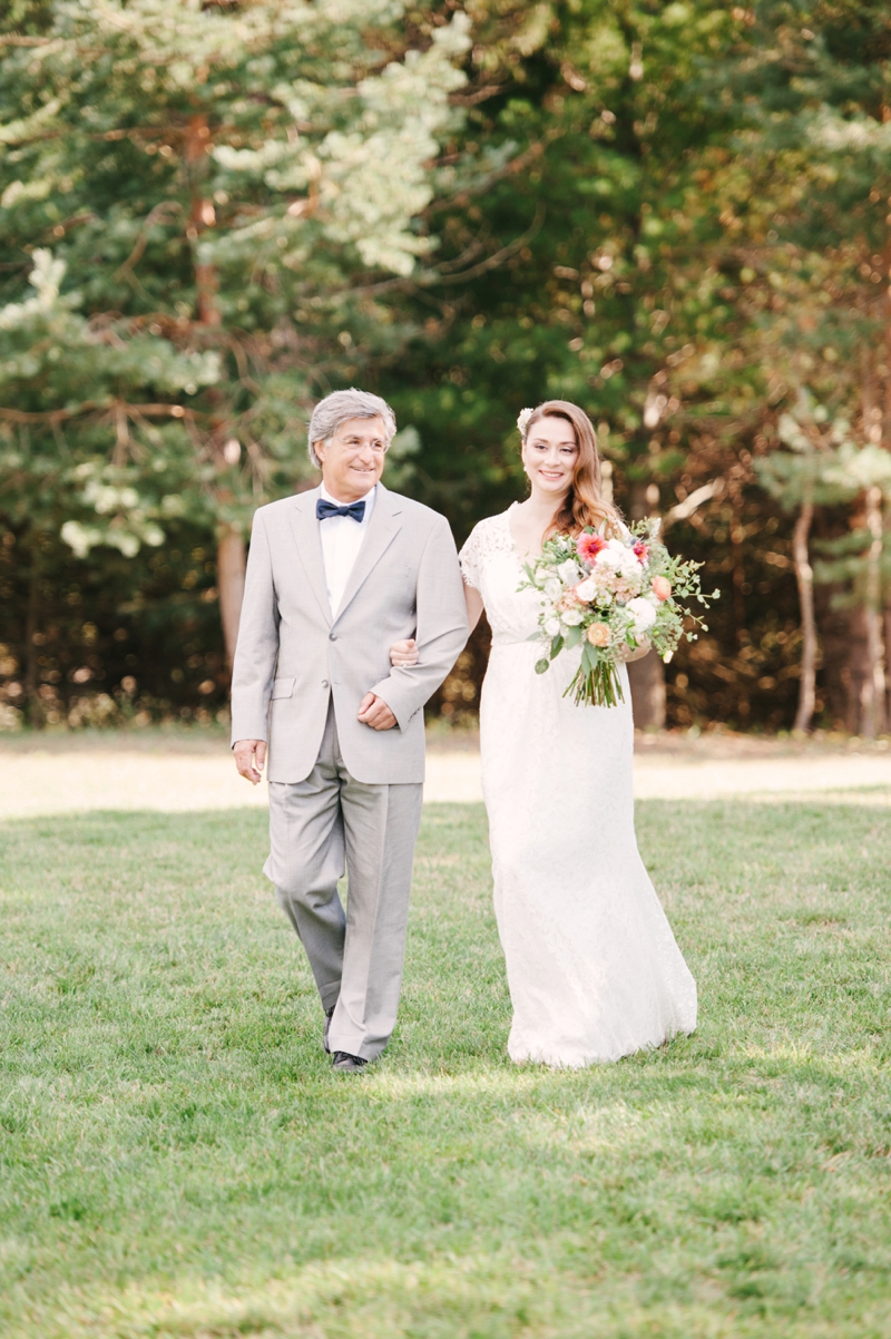 Vintage Rustic Michigan Wedding at Snow Moon Ranch via TheELD.com