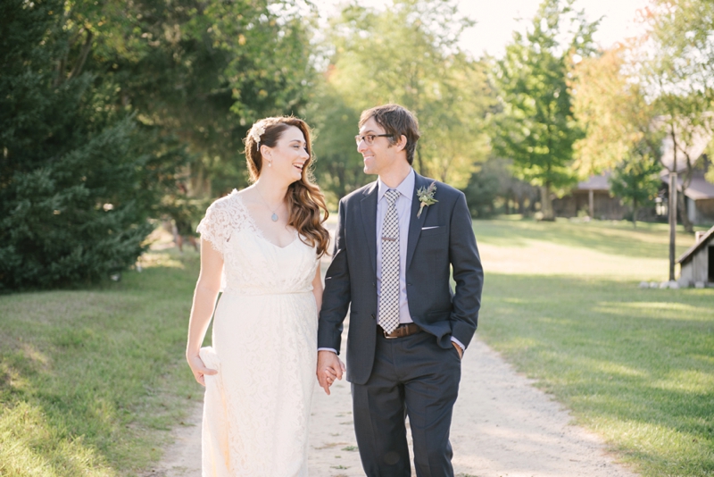 Vintage Rustic Michigan Wedding at Snow Moon Ranch via TheELD.com