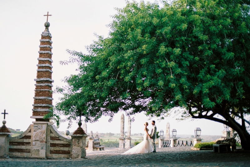 An Eclectic Punta Cana Wedding via TheELD.com