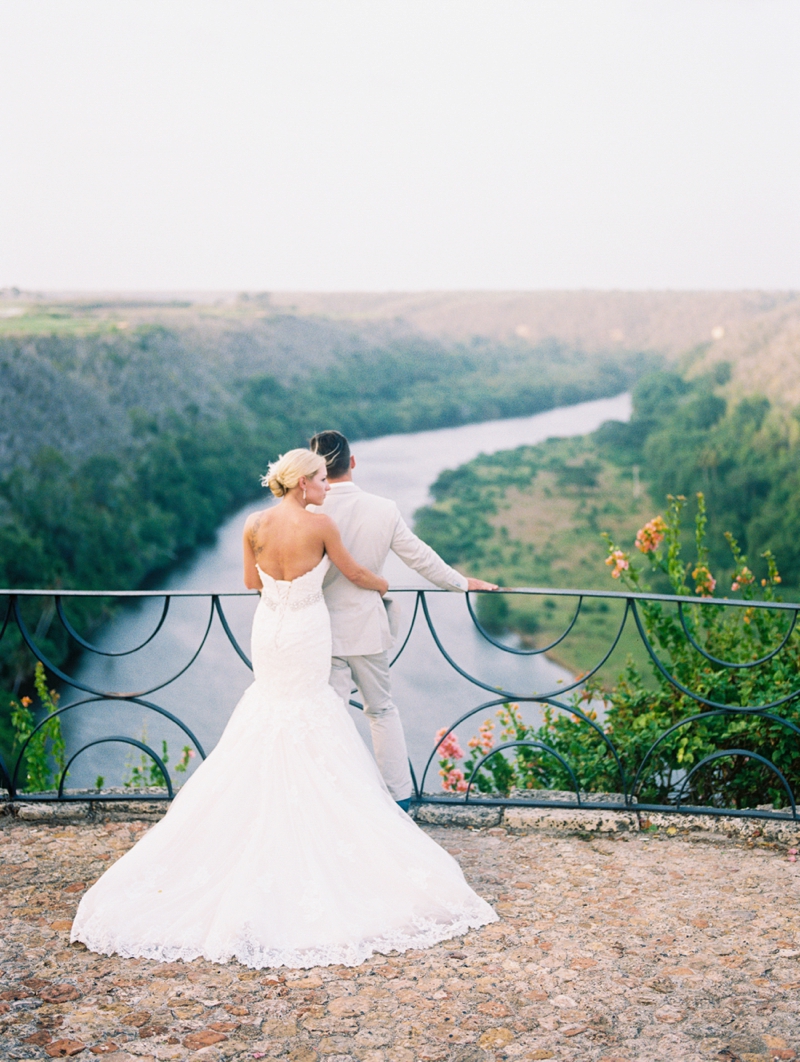 An Eclectic Punta Cana Wedding via TheELD.com