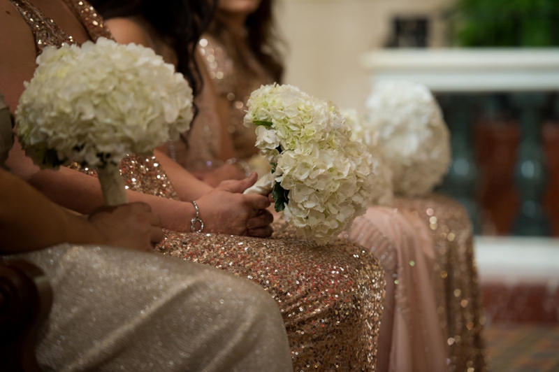 Classic Elegant White and Gold Wedding via TheELD.com